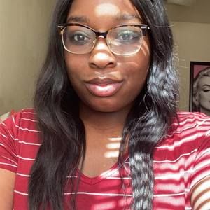 Meet your Posher, Janecia